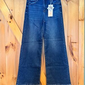 Women's Risen Wide Leg Denim Jeans *NEW*